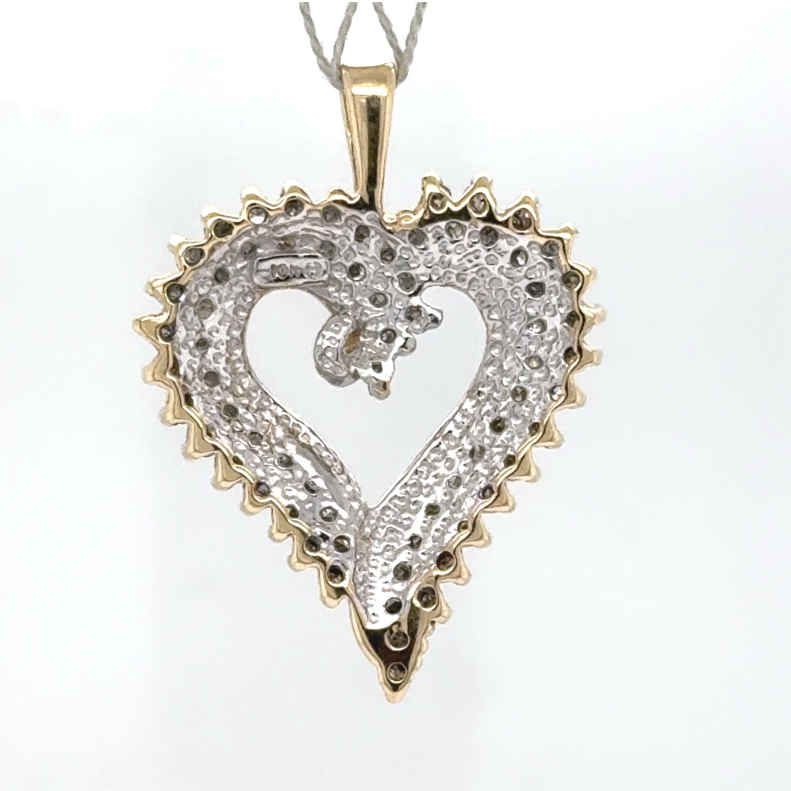 Elegant bicolor hart van 10 karaat goud met 67 diamanten