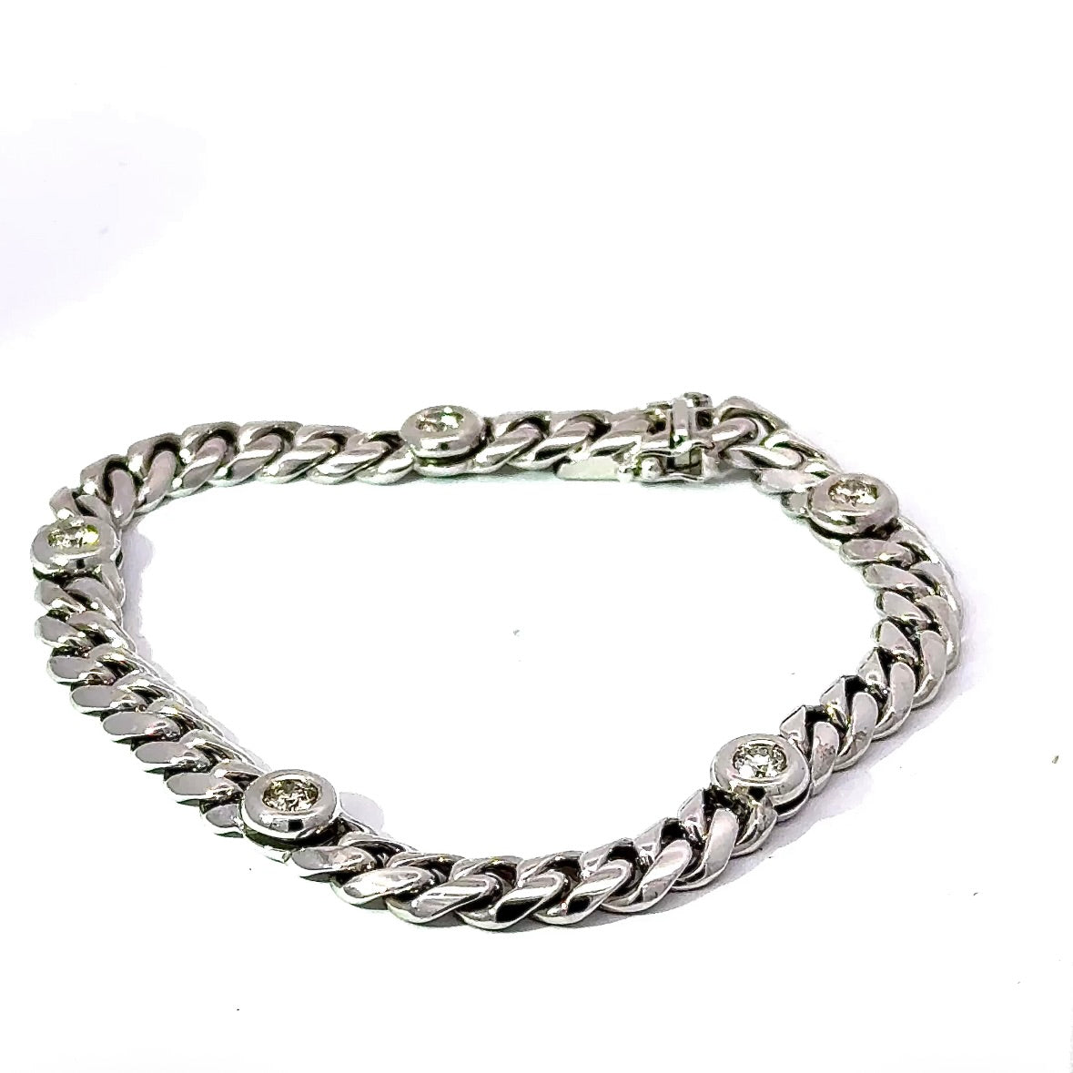 Timeless curb chain bracelet in 14 karat (585) white gold with brilliant-cut diamonds