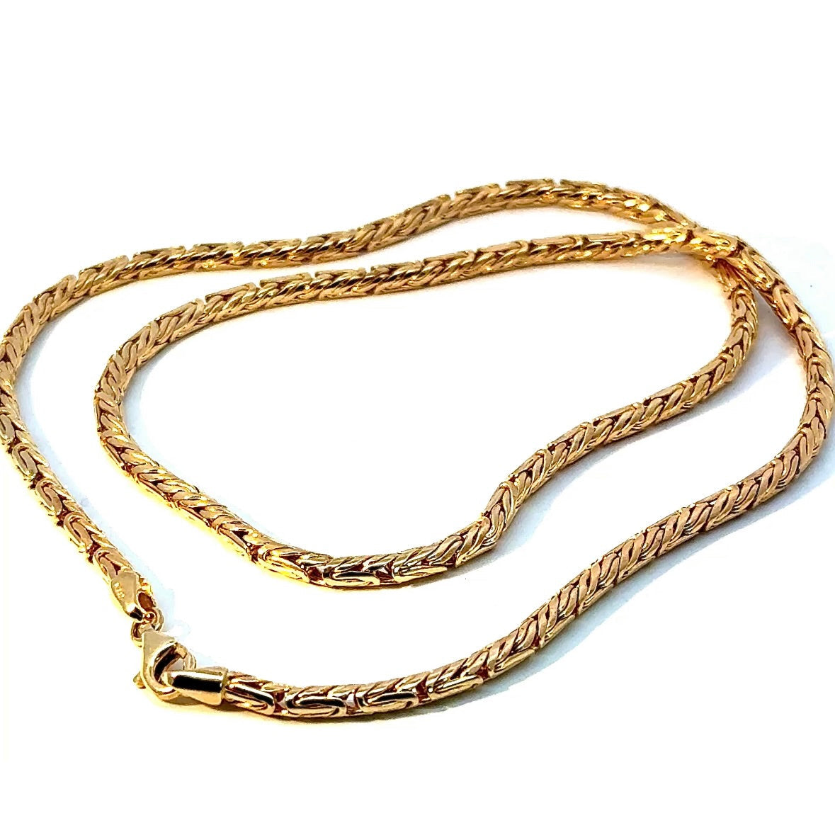 Elegant choker necklace in 14 karat (585) yellow gold with a King chain structure
