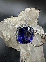Einmaliger Ring & Anhänger in 18 Karat Weißgold mit riesigem AAAA Tansanit & Brillanten