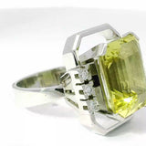 Einmaliger Ring in 18 Karat Weißgold mit Zitronenquarz & Brillanten