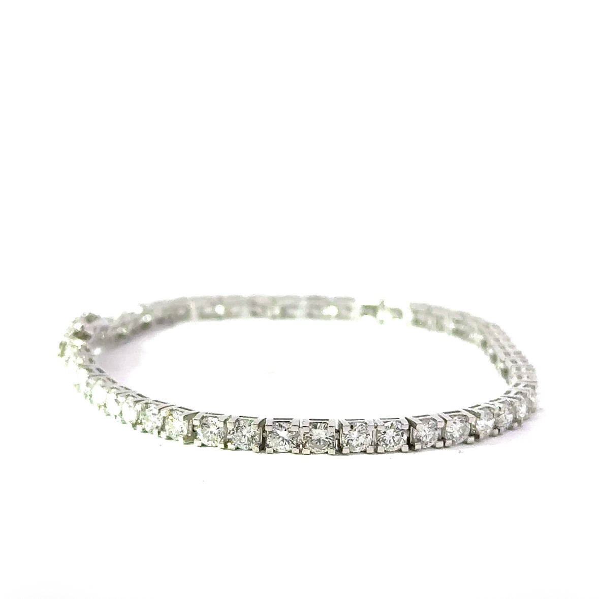 Edles Tennisarmband in 900er Platin mit 5 Karat feinen Brillanten