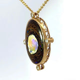 Besonderer Opal Anhänger in 14 Karat Gelbgold mit feinen Brillanten