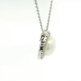 Zeitloser Moncara Anhänger in 14 Karat Weißgold mit Perle & Brillanten