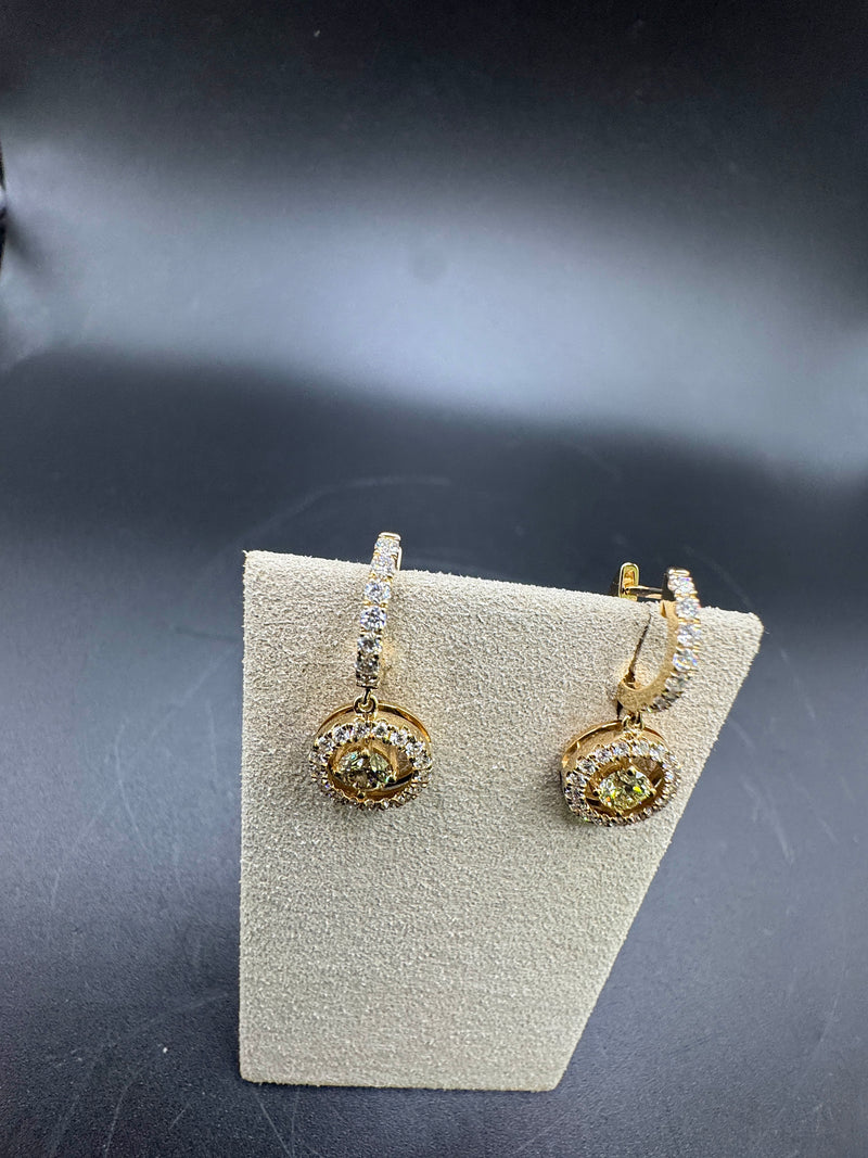 Moderne Hänge Ohrringe in 14 Karat mit feinen Brillanten