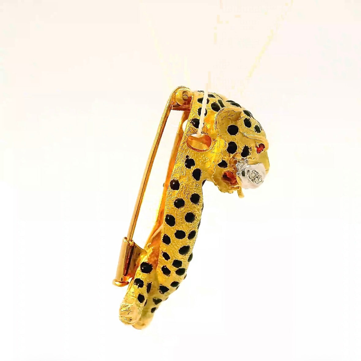 Verspielter Panther-/Leopard-Anhänger in 18 Karat Gold mit Brillanten & Rubinen