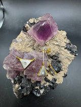 Elegantes Collier in 18 Karat Gelbgold und 950er Platin mit Brillant