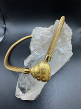 Dominantes Collier in 18 Karat (750) Gelbgold mit Brillanten