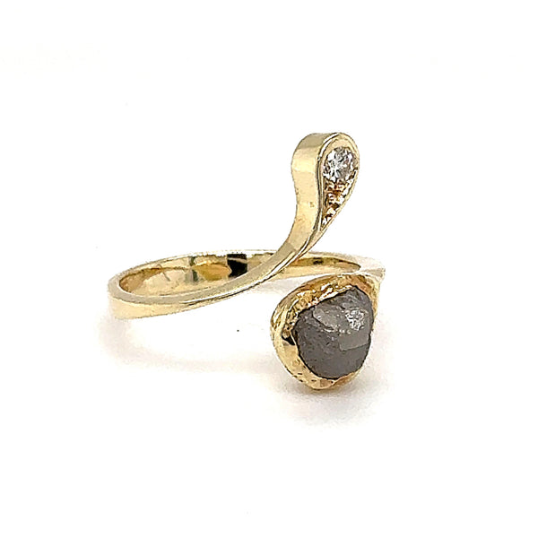 Original Ehinger Schwarz Ring in 14 Karat Gelbgold mit Rohdiamant und Brillant - Handarbeit