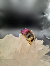 Beeindruckender Ring in 14 Karat Gelbgold mit Bicolor-Turmalin & Brillanten