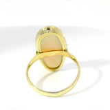 Eleganter Ring in 14 Karat (585) Gelbgold mit großem Opal