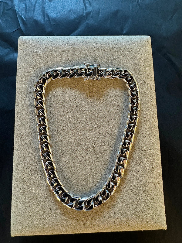Massives Panzerkettenarmband in 18 Karat Weißgold