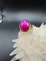 Massiver Ring in 18 Karat (750) Gelbgold mit natürlichem Rubin