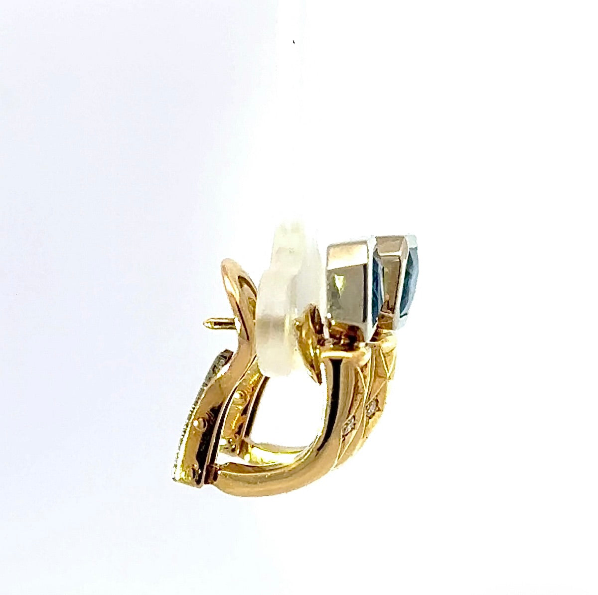 Extravagant 18k Gold Earrings with Sapphires & Brilliant-cut Diamonds