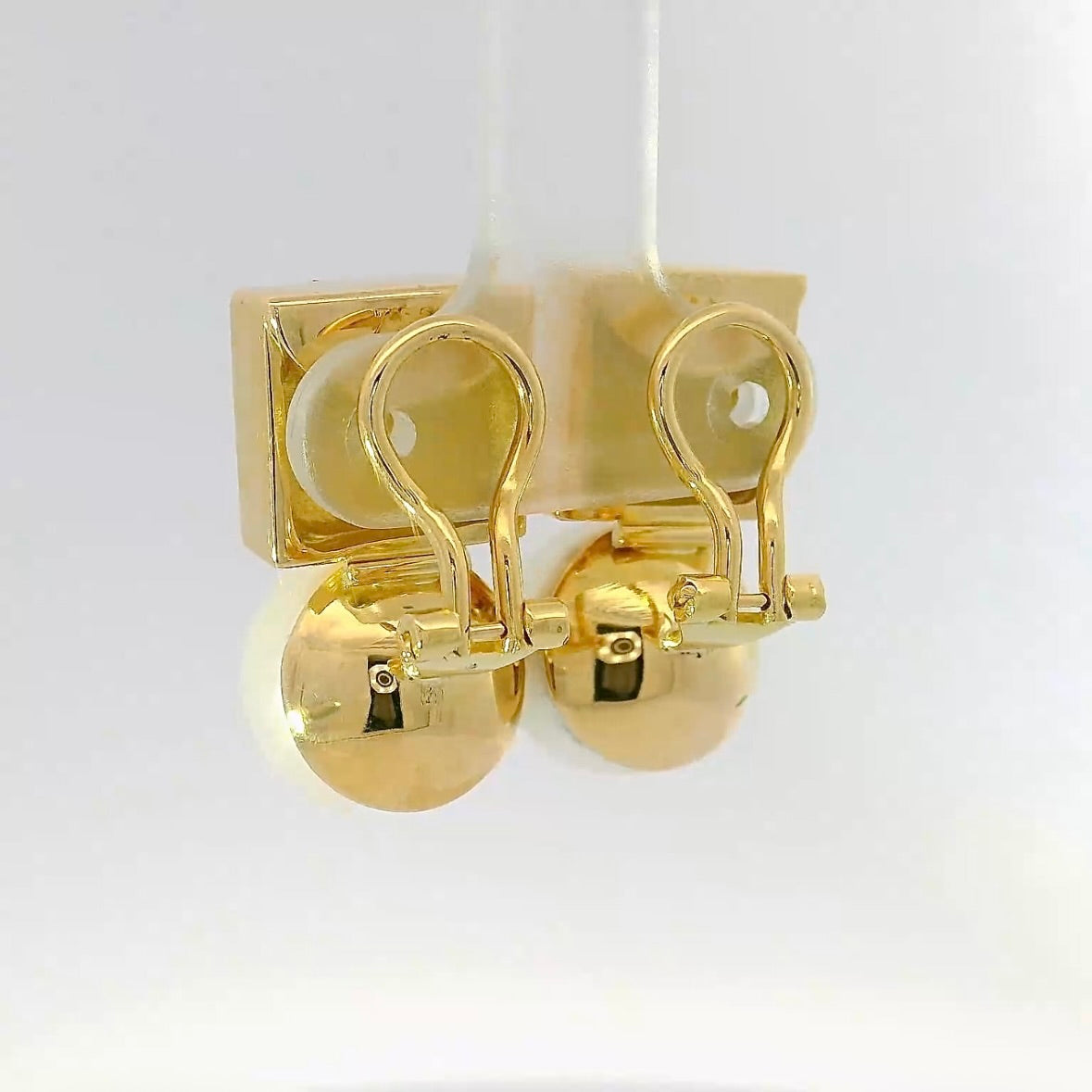 Massive 18k yellow gold earrings with brilliant cut diamonds & freshwater pearls