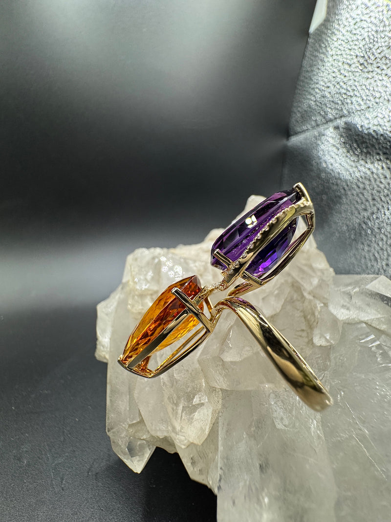 Moderner Cocktailring in 14 Karat Gelbgold mit feinen Brillanten, Amethyst & Citrin