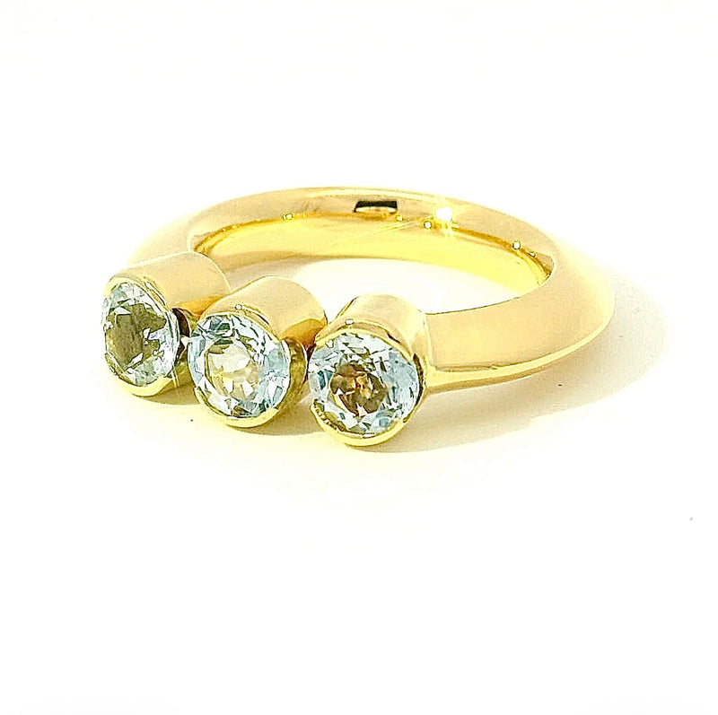 Massiver Aquamarin-Ring in 18 Karat Gelbgold – Handgefertigt aus der Manufaktur Eidel