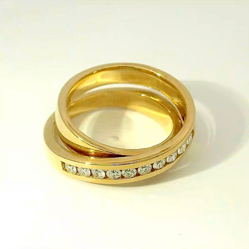 Moderner Design-Ring in 14 Karat Gelbgold mit feinen Brillanten