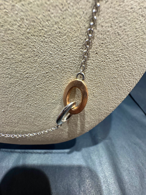 Moderne Halskette in 14 Karat Weiß -und Roségold