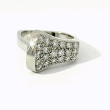 Edler Ring in 18 Karat Weißgold mit feinen Brillanten - Massive Handarbeit