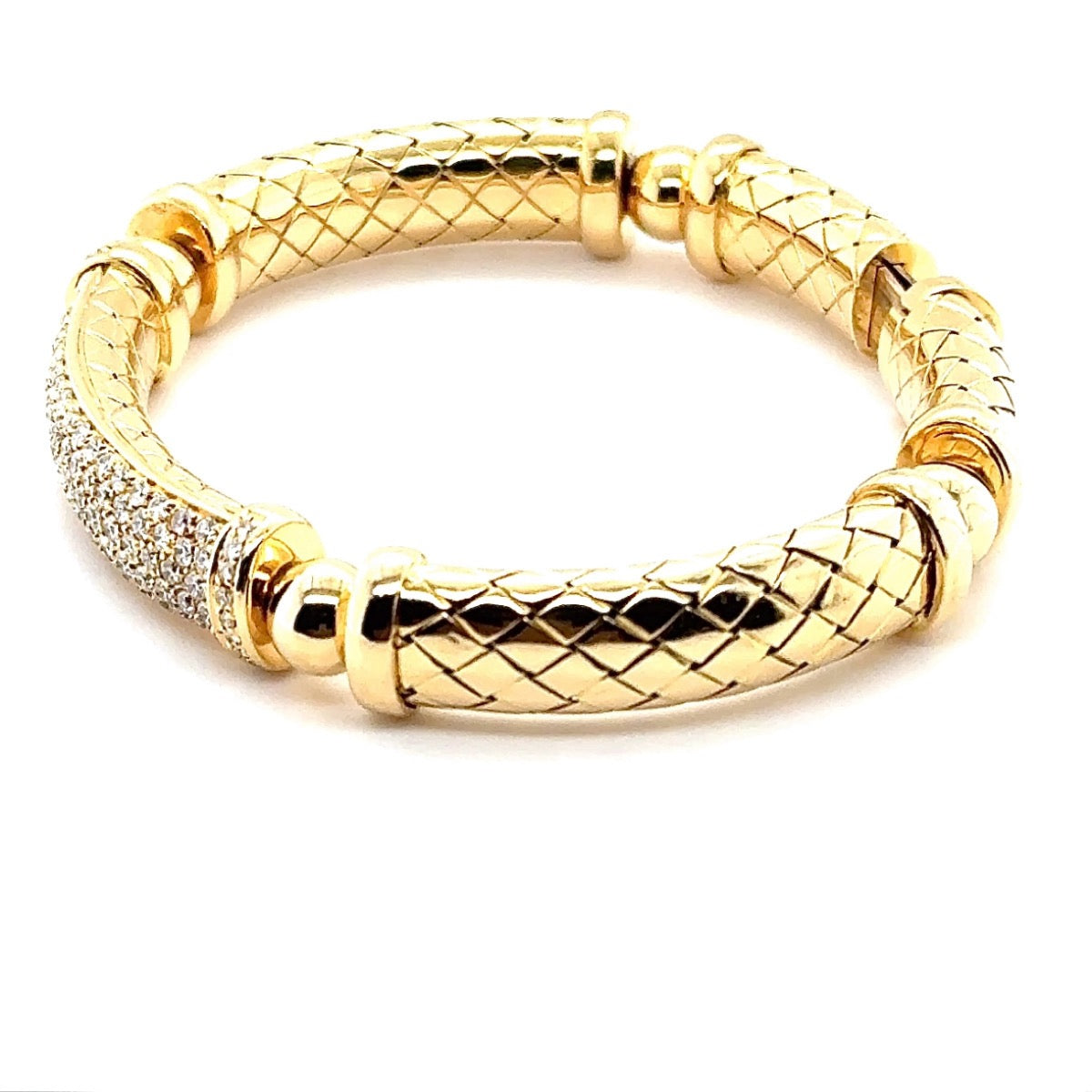 Herausragender Armreif in 18 Karat Gelbgold mit 100 hochfeinen Brillanten
