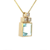 Handgefertigter Anhänger in 14 Karat Gelbgold mit Aquamarin & Brillanten