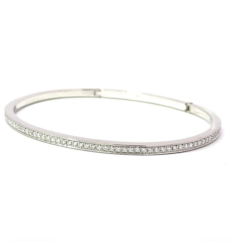 Edler Armreif in 950er Platin mit 1,45 Karat hochfeinen Brillanten