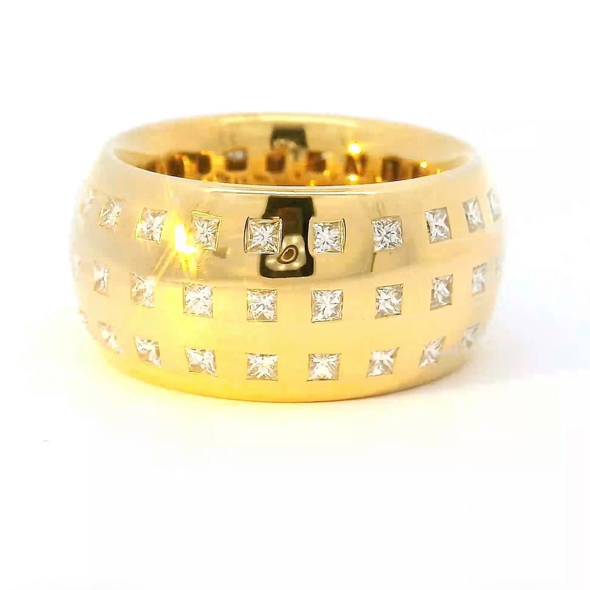 Beeindruckender Memory Ring in 18 Karat Gelbgold mit Princess-Cut Diamanten von W. Häring