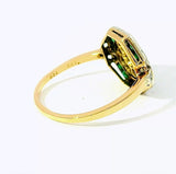 Art-Deco-Ring in 18 Karat Gelb- & Weißgold mit Smaragden & Brillanten
