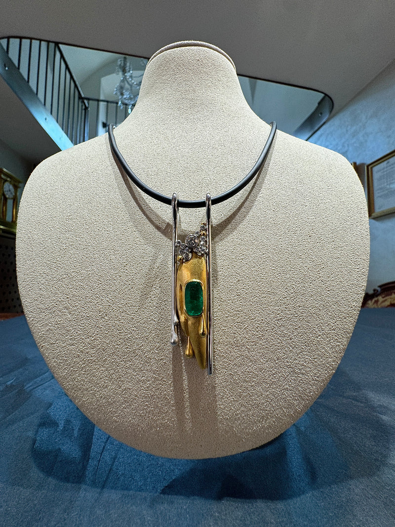 Einmaliger Anhänger in 18 Karat Weißgold & 900er Gelbgold mit Smaragd & Brillanten | Halsketten - Schmuck Schroll