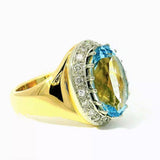 Edler Ring in 18 Karat Gelbgold mit augenreinem Aquamarin & Brillanten