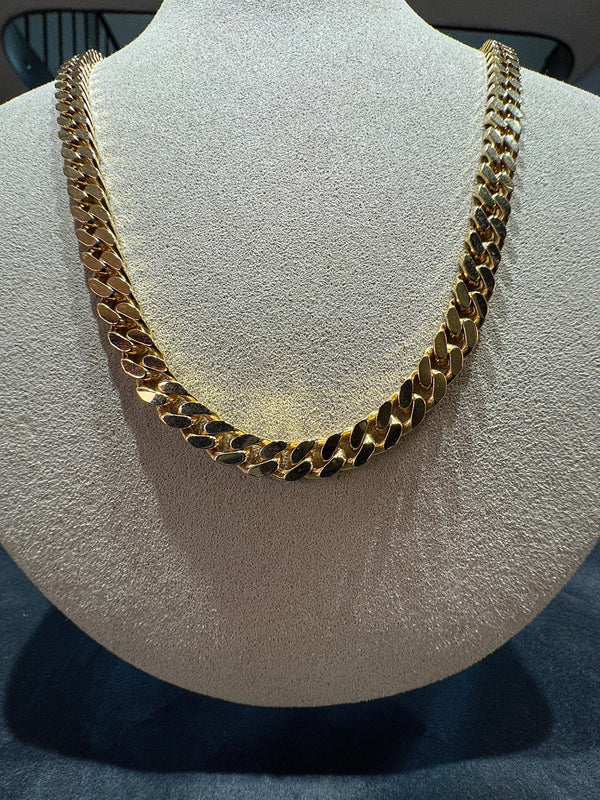 Massive Panzerkette in 18 Karat Gelbgold – hochwertige deutsche Arbeit