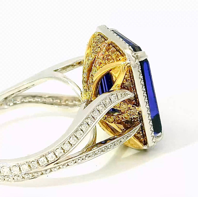Edler Tansanit Ring in 18 Karat Weißgold mit feinen Brillanten