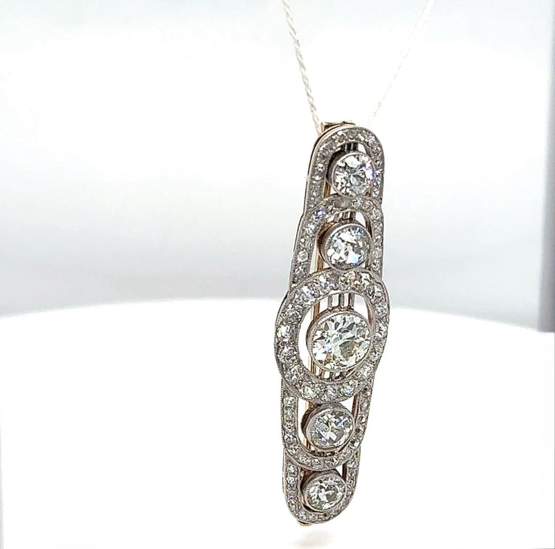 Eindrucksvolle Art-Deco Brosche in 14 Karat Gold mit großen Altschliff Diamanten