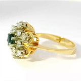 Verspielter Ring in 14 Karat Gelb- und Weißgold mit Saphir & Brillanten