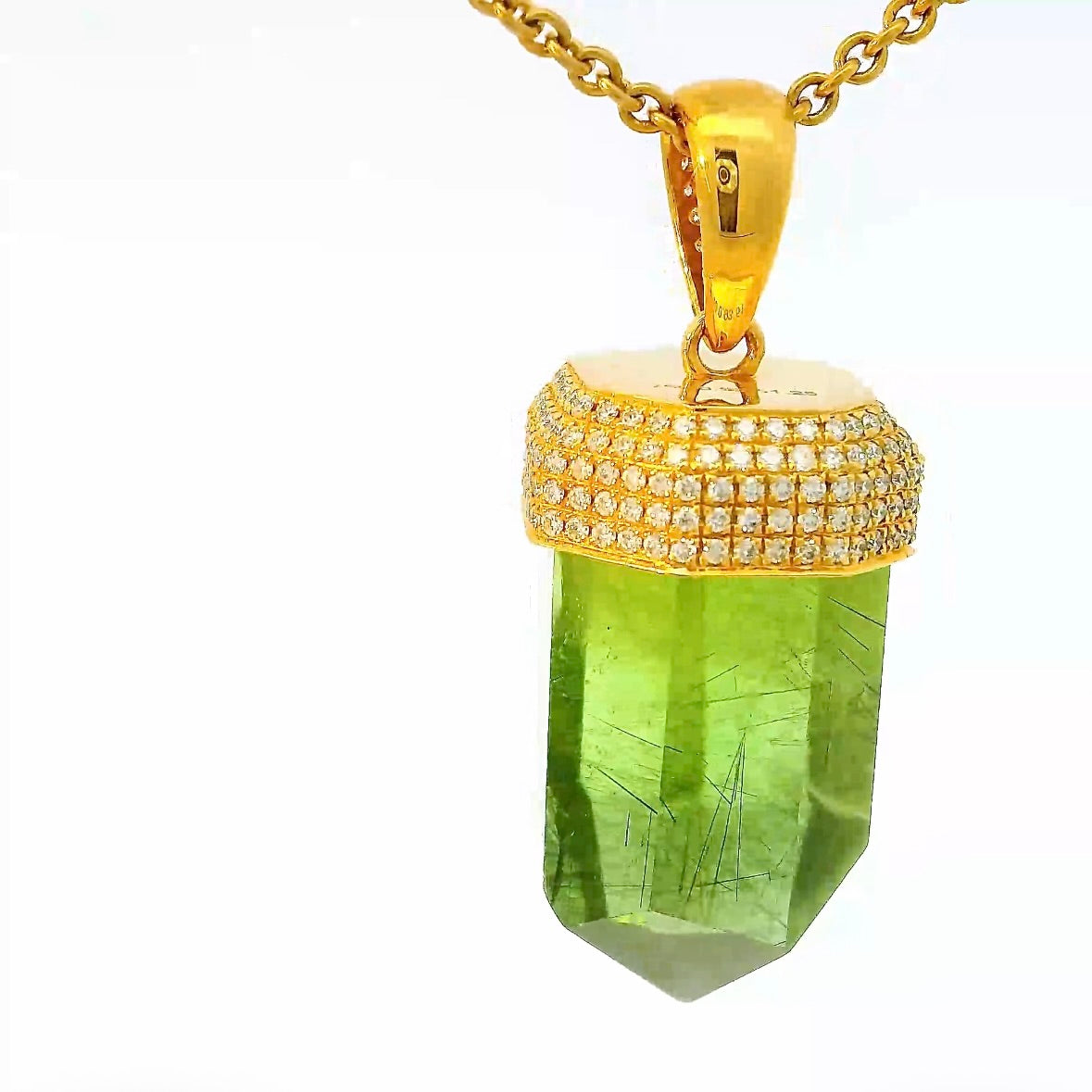 Ausgefallener Anhänger in 18 Karat Gelbgold mit besonderem Peridot & Brillanten