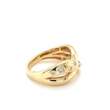 Verspielter Gelbgold-Ring in 14 Karat Gelbgold mit Brillanten & Princess-Cut Diamanten