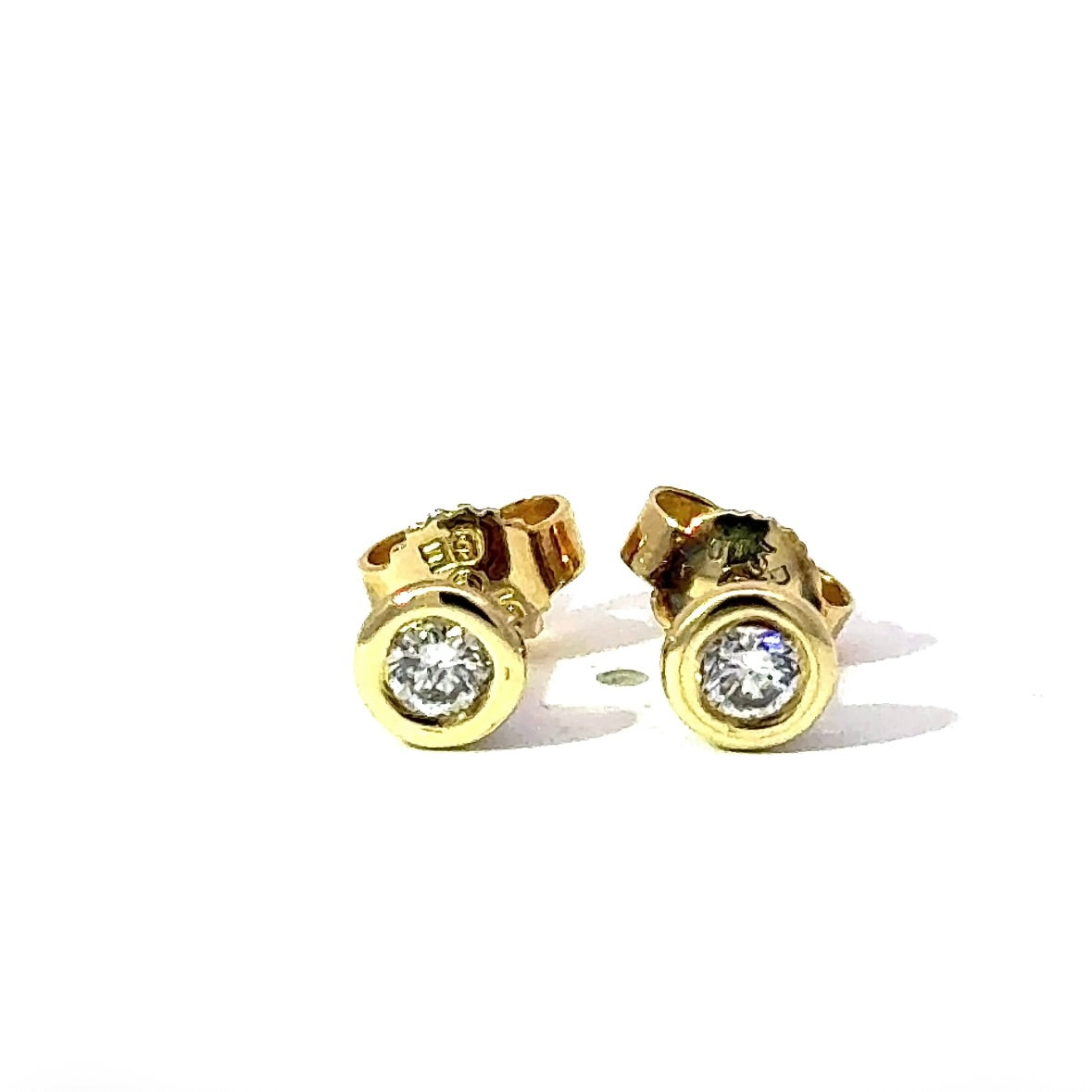Ohrstecker in 14 Karat Gelbgold mit hochfeinen Brillanten