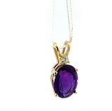 Zeitloser, steinbetonter Anhänger in 14 Karat Gelbgold mit Amethyst & Brillant