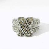 Wirkungsvoller Ring in 14 Karat Weißgold mit Fancy Cognac- & weißen Brillanten