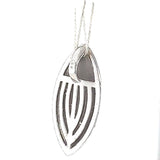 Elegant 18 carat white gold pendant with brilliant-cut diamonds