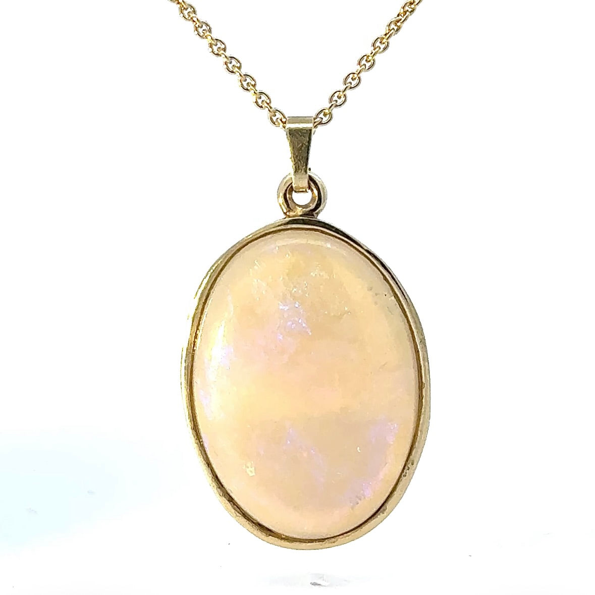 Eleganter Anhänger in 14 Karat Gelbgold mit Opal