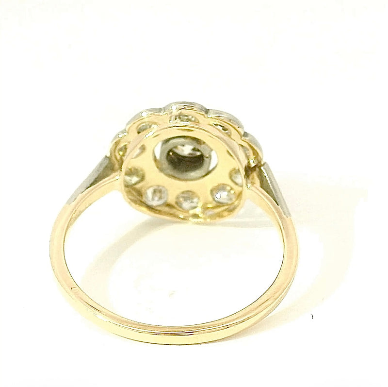 Lebhafter Art-Déco-Ring in 14 Karat Gelb- & Weißgold mit Diamanten
