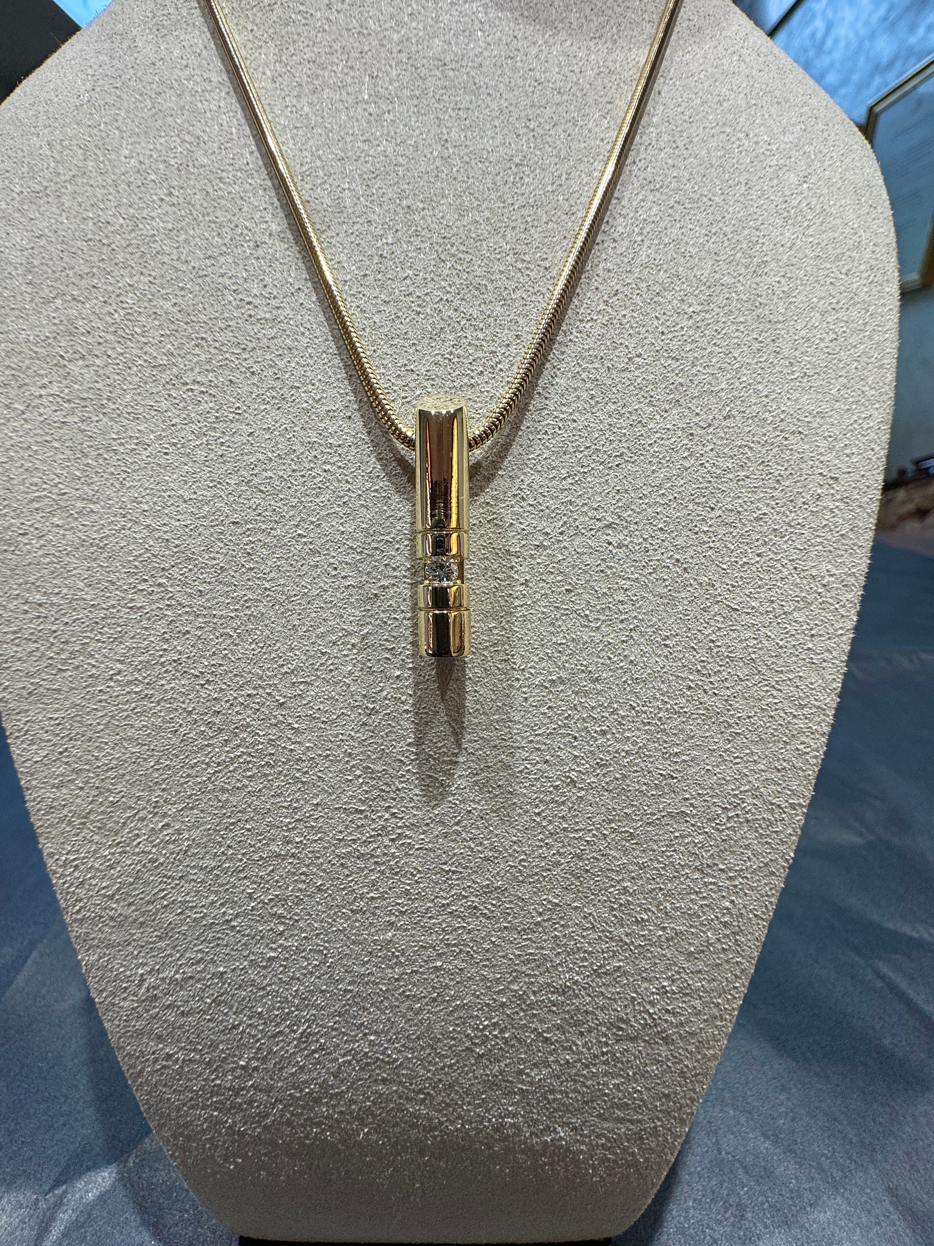 Elegantes Collier in 14 Karat (585) Gelbgold mit Brillant