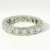 Massiver Memory Ring in 18 Karat Weißgold mit hochfeinen Brillanten