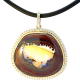 Großer Opalanhänger in 14 Karat Gelbgold mit Boulderopal & Brillanten