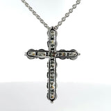 Spektakuläres Brillantkreuz in 18 Karat Weißgold – 3,53 Karat Feuer