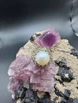 Zeitloser Perlenring in 14 Karat Gelbgold mit 1,3 carat Brillanten