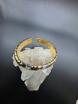 Massiver und edler Armreif in 18 Karat Gold mit hochfeinen Brillanten
