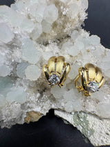 Stilvolle Ohrringe in 18 Karat (750) Gelbgold mit feinen Brillanten